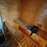Jaenisvaara בקתה Kolinkylä
