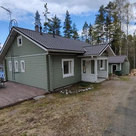 Jaenisvaara Chalet *
