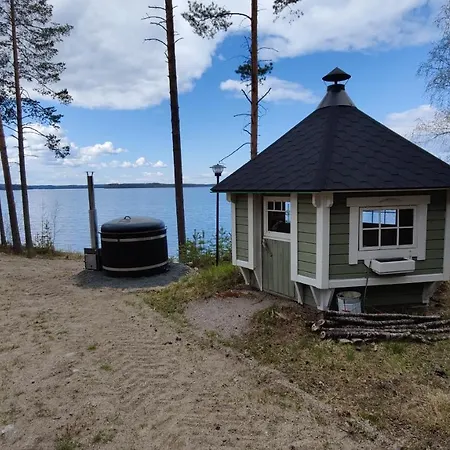 Jaenisvaara בקתה Kolinkylä