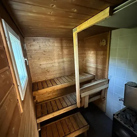 Jaenisvaara Chalet *
