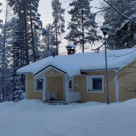 Jaenisvaara Chalet Kolinkylä