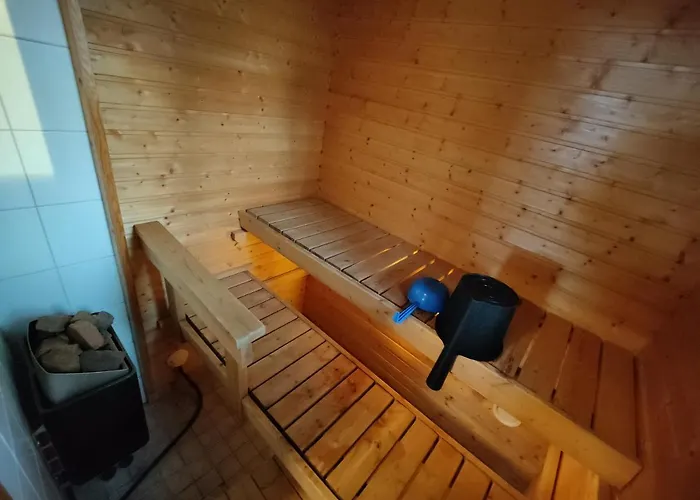 Jaenisvaara Chalet Kolinkylä