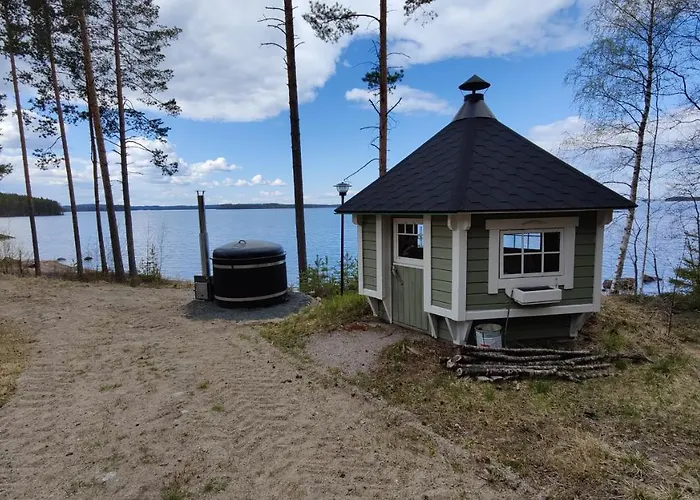 Jaenisvaara Chalet Kolinkylä