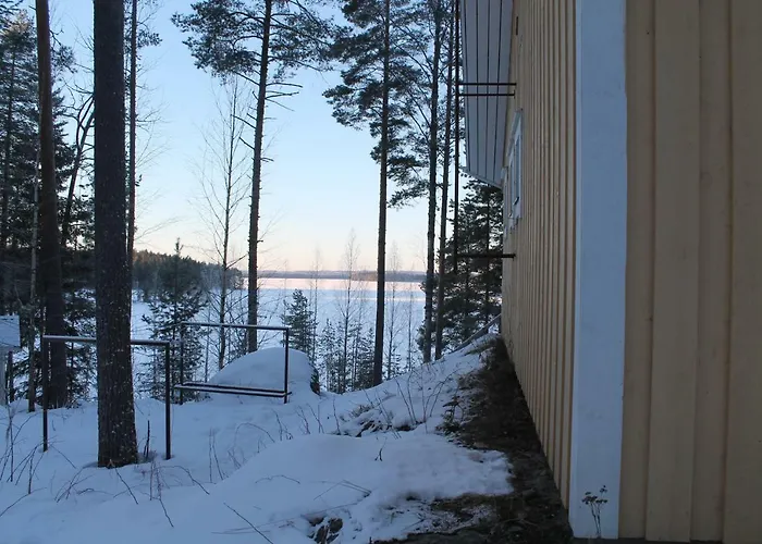 Jaenisvaara Chalet Kolinkylä