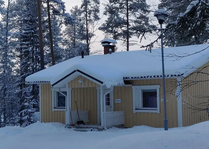 Jaenisvaara Chalet Kolinkylä